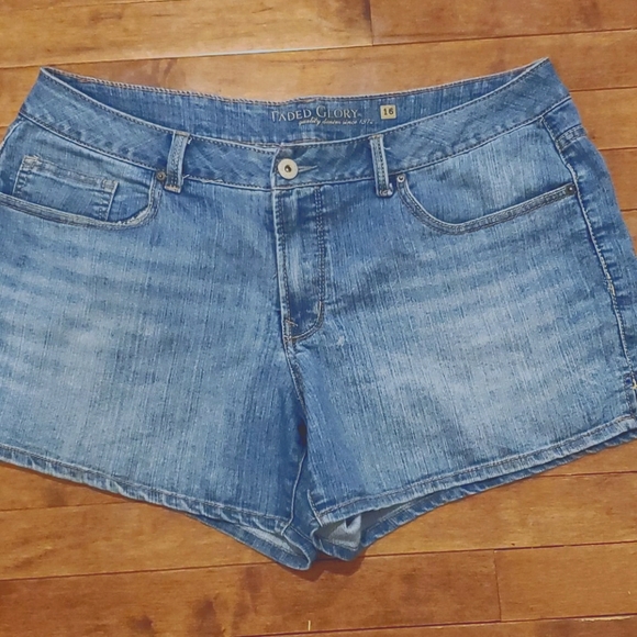Faded Glory Pants - 💰Denim Shorts Faded Glory 💰